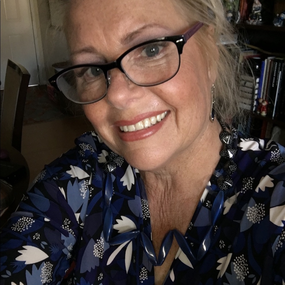 Meet your Posher, Cindy